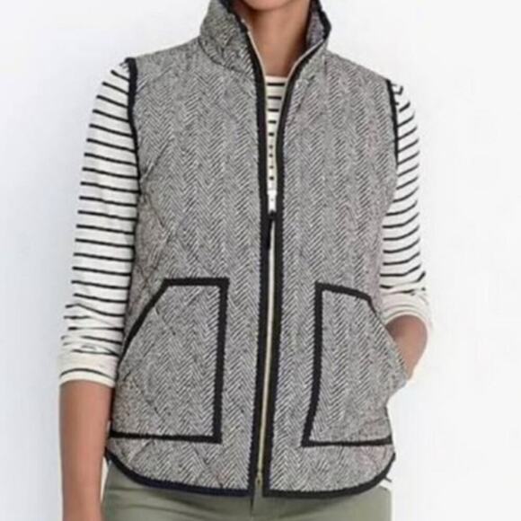 J. Crew herringbone quilted style full zip vest with pockets black trim size XS - Picture 1 of 13